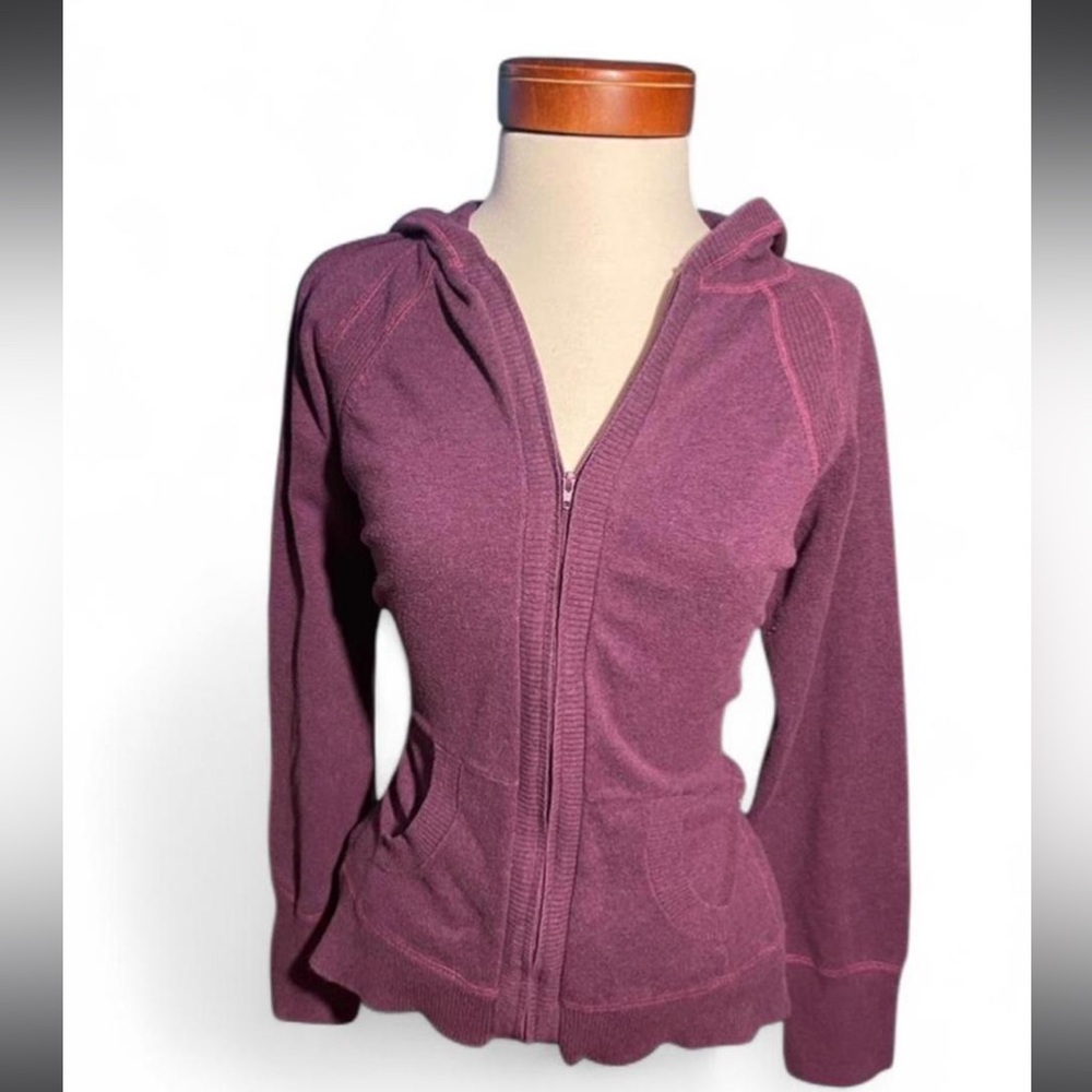 Y2K‎ Vibe Hiking Burgundy Zip Up Hoofie with pockets Size Small